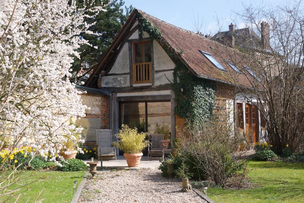 Au Fond Du Jardin Maison D'Hotes Saint-Saëns Cameră foto
